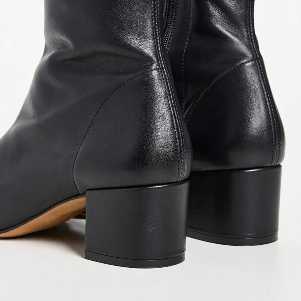Intentionally Blank Carlton Booties, Size 38 aka 8W